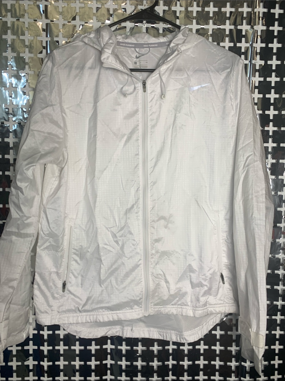Nike Women’s White Hooded Windbreaker Jacket